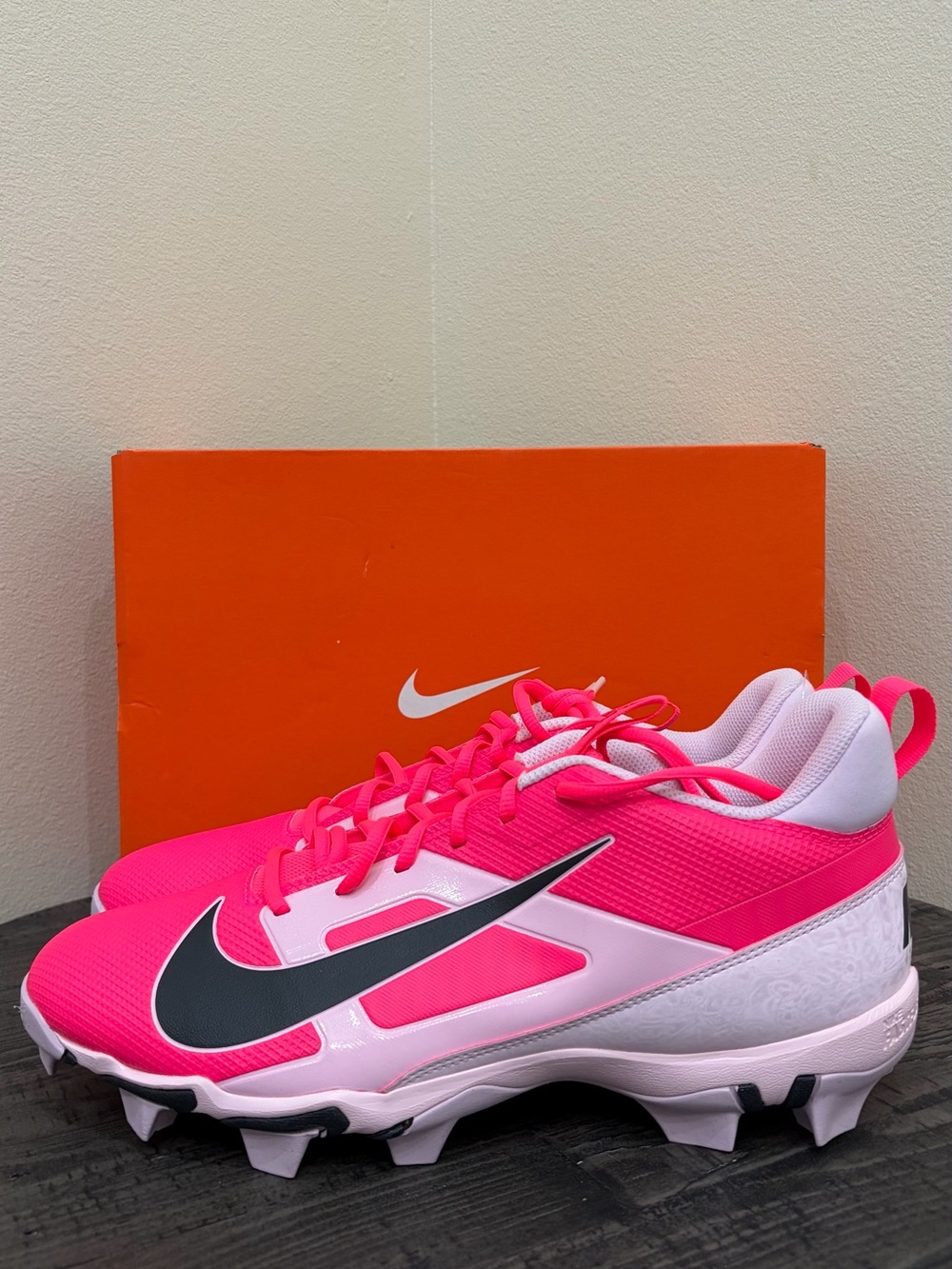 🔥NEW! Nike Men Football Cleats🔥